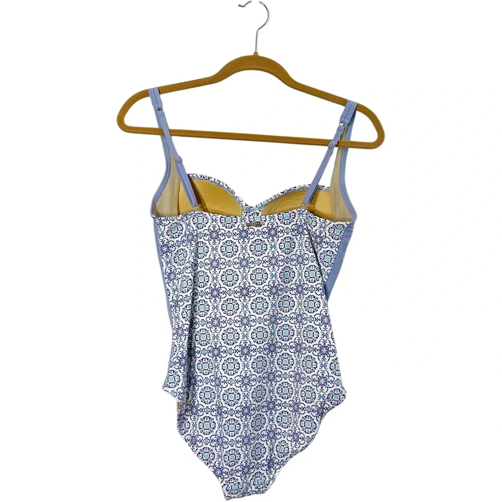 Cabana Life One Piece Light Blue Padded Swimsuit Size Small